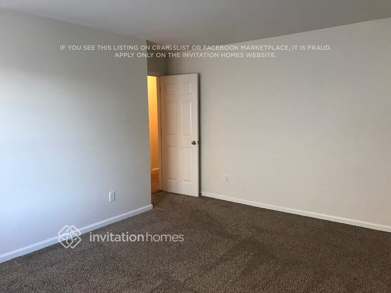 Building Photo - 124 Wood Hollow Ct