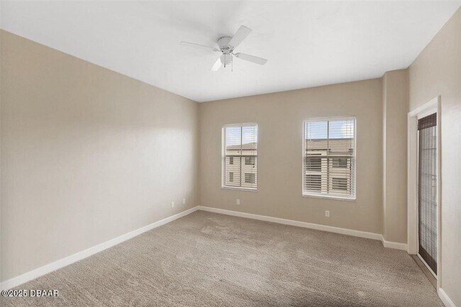 Building Photo - 424 Luna Bella Ln