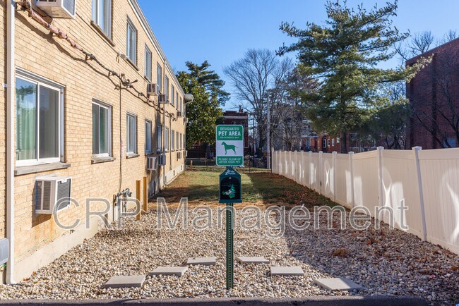 Building Photo - 4263 Virginia Ave