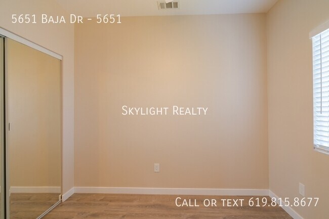 Building Photo - 5651 Baja Dr