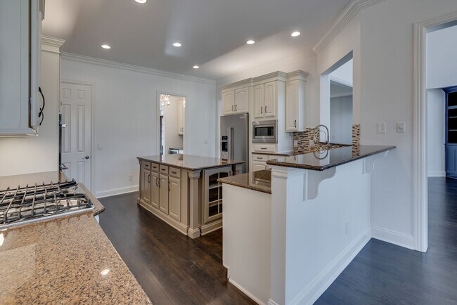 Building Photo - 1449 Willowbrooke Cir