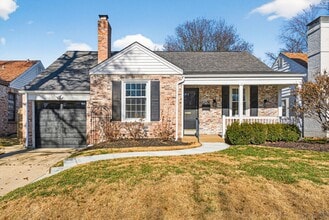 Building Photo - 8609 Rosalie Ave