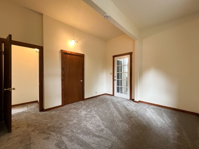 Building Photo - 2240 Third Street