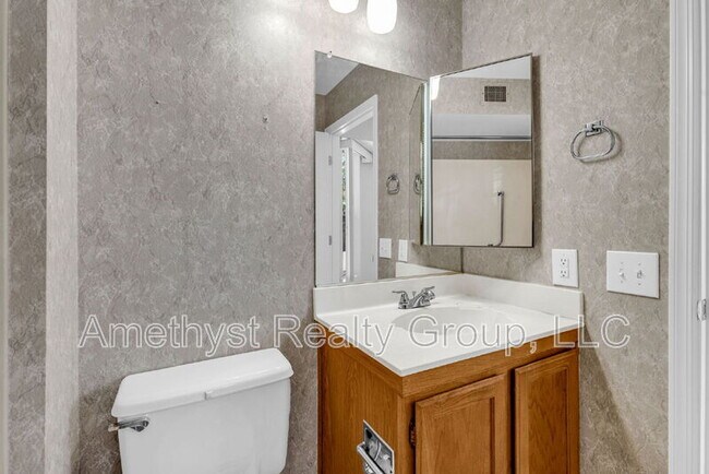 Building Photo - 14126 W Pennystone Dr