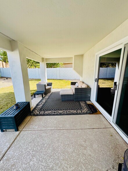 3 bedroom 2.5 bathroom Las Sendas Home For Rent Mesa Arizona - 3821 N Sawtooth Cir