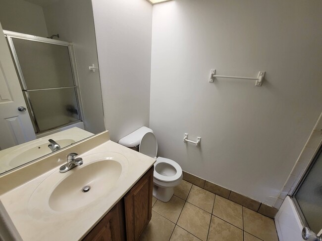 Building Photo - 921 Wildwood Square Ct