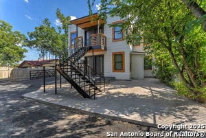 Building Photo - 1505 W Woodlawn Ave