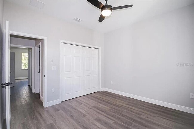 Building Photo - 4510 Boabadilla Ave
