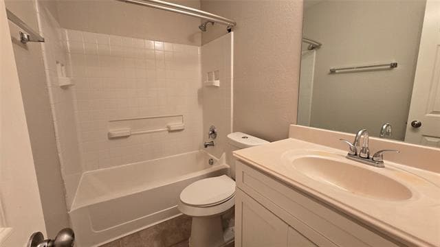 Building Photo - 2043 Brook Meadow Dr