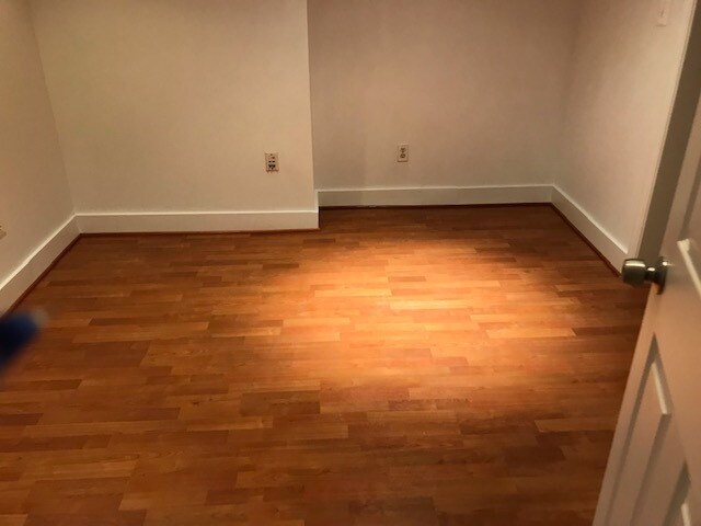 Bedroom - 206 E St NE