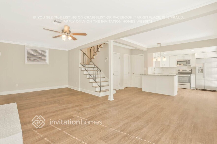 Building Photo - 1795 Fayetteville Ct SE