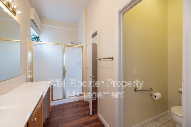 Building Photo - 2713 Robinson Creek Ln