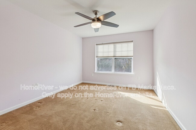 Building Photo - 22 Clifford Cir