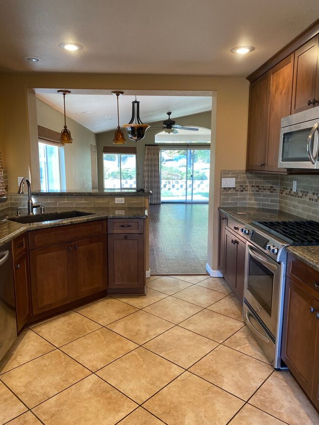 Building Photo - BEAUTIFUL 3 BEDROOM HOME IN THE CROWN HILLS DEVELOPEMENT OF ALPINE