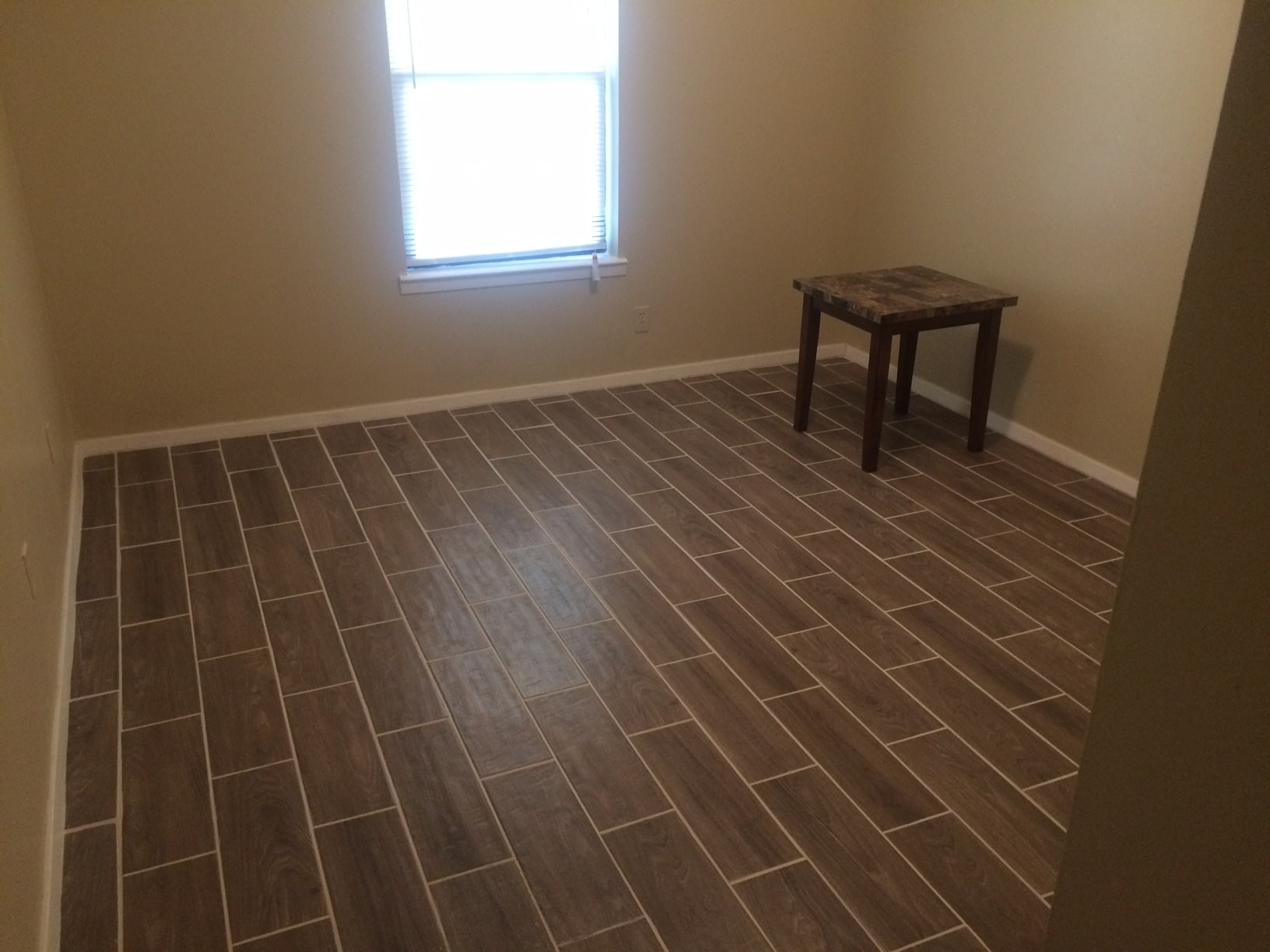 Building Photo - 1604 15th Pl