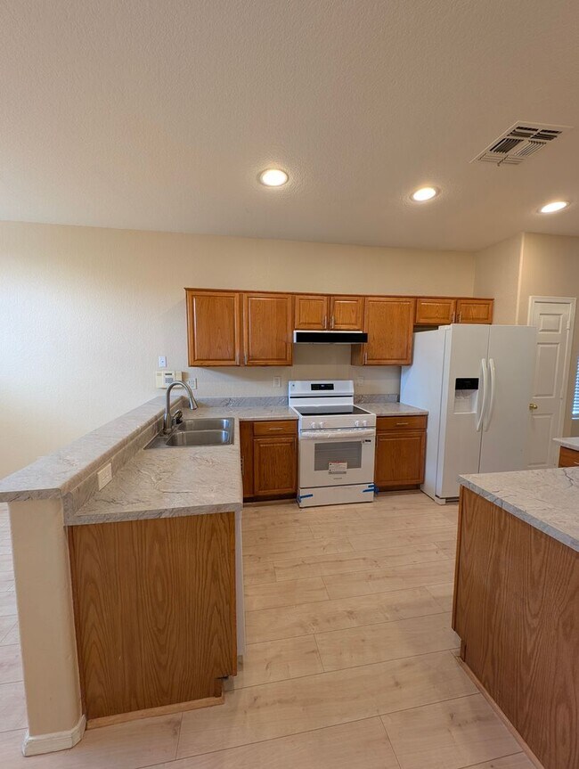 Building Photo - AVAILABLE NOW IN SAN TAN RANCH GILBERT!!!!