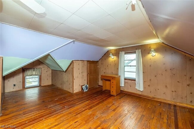 Building Photo - 15500 Benhoff Dr