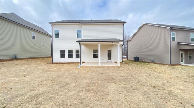 Building Photo - 4591 Silver Oak Dr SW