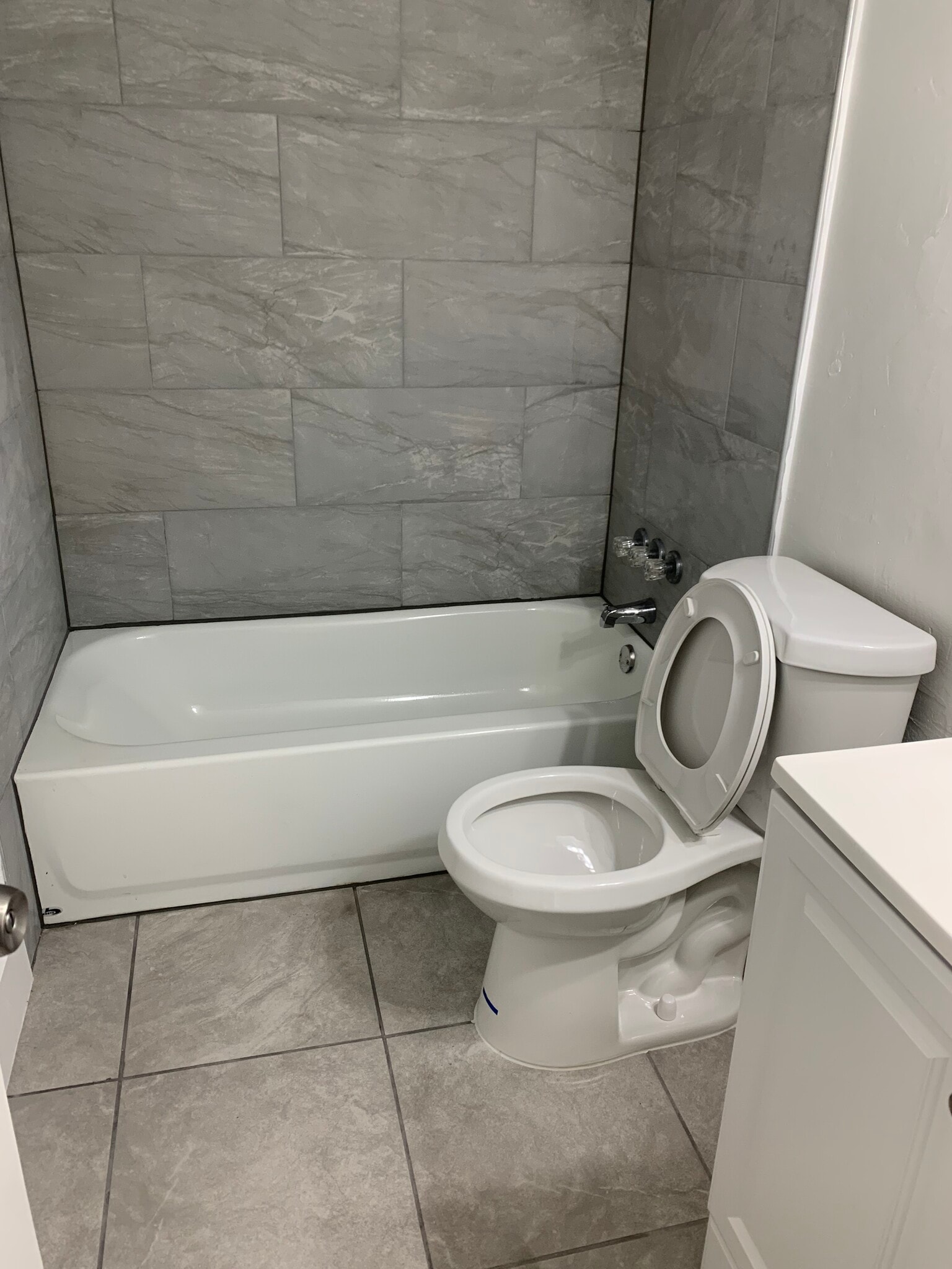 Building Photo - 19751 SW 114th Ave