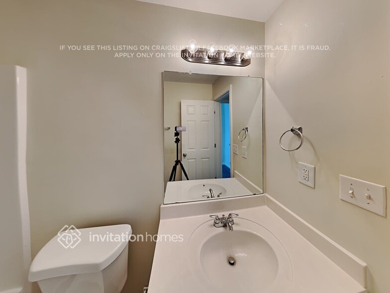 Building Photo - 14531 Asheton Creek Dr