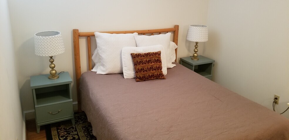 Building Photo - 342 Fairmont Ave