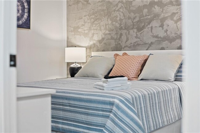 Building Photo - 3285 Mar Lanta Dr