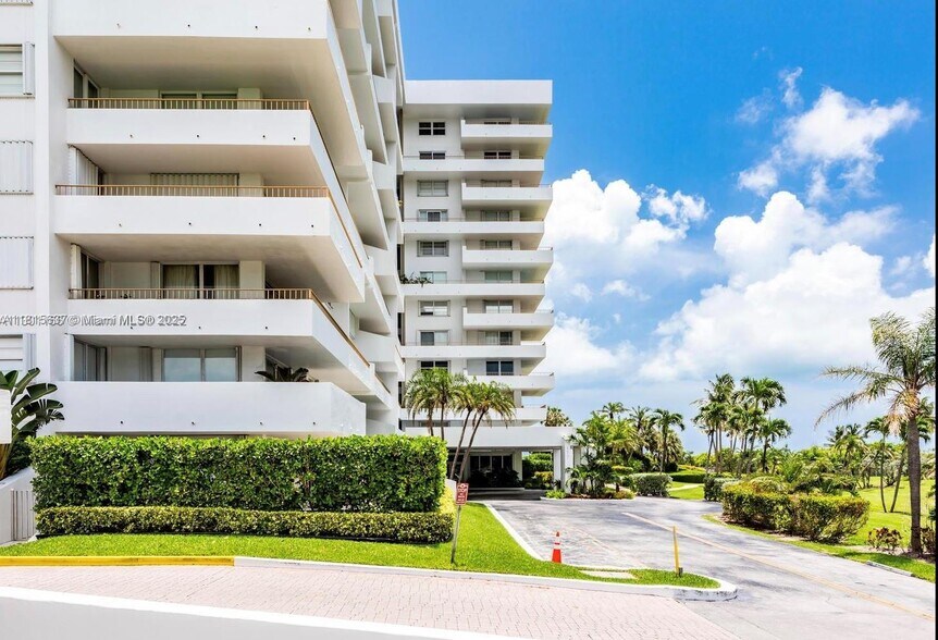 Building Photo - 177 Ocean Lane Dr