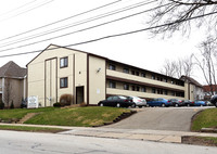 Building Photo - East Buchtel Place