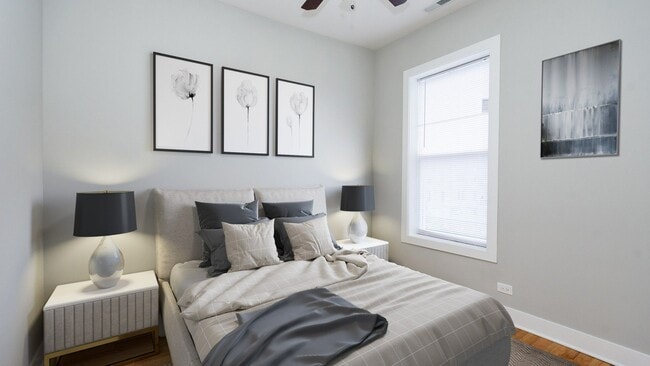 Building Photo - Recently Rehabbed, Top Floor 2bd/2bth Avail 5/20