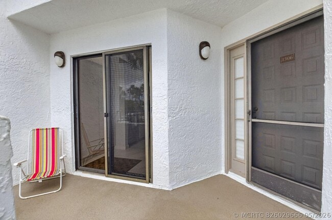 Building Photo - 7563 Glendevon Ln