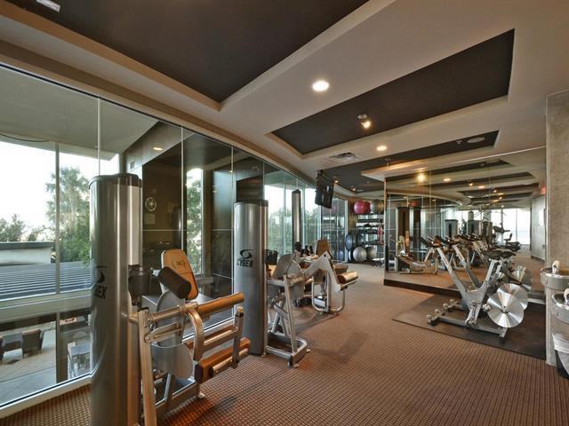 Building Photo - 360 Nueces St