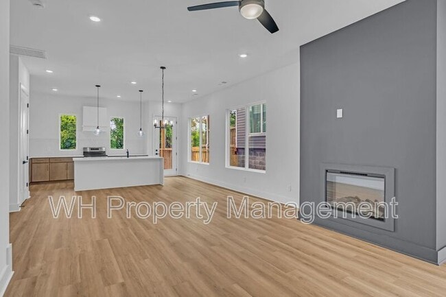 Building Photo - 3820 Tigerbelle Dr