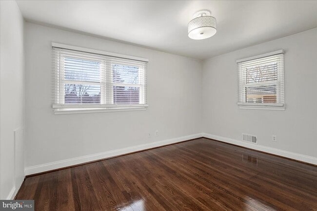 Building Photo - 7114 Xavier Ct