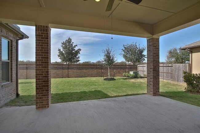 Building Photo - 27018 Cheyenne Crest Ln