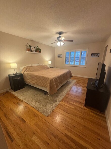 Building Photo - 500 Estes St