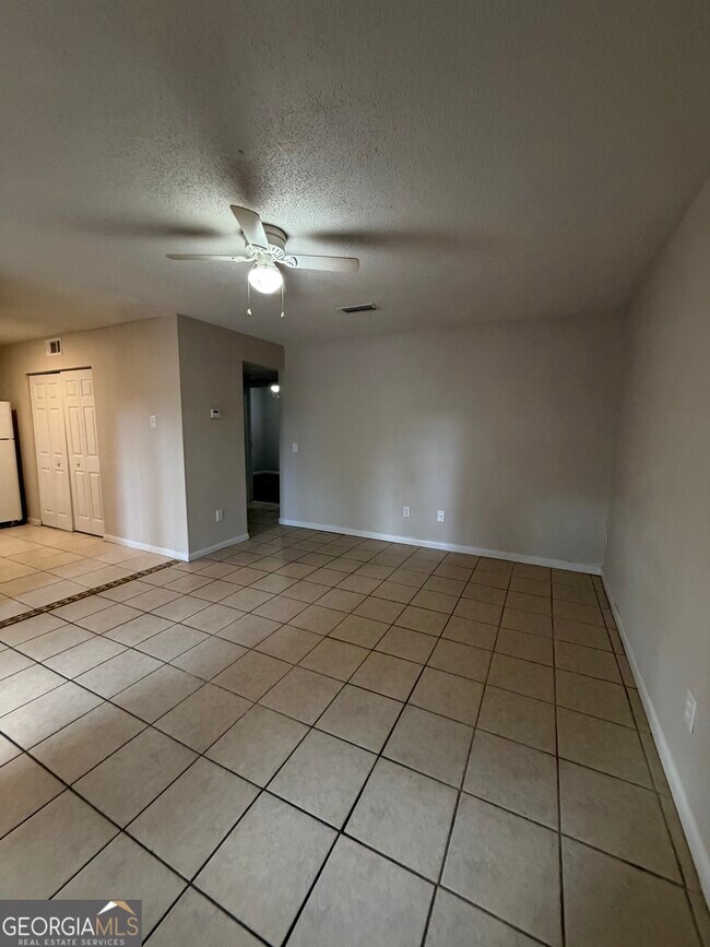 Building Photo - 113 Seaparc Cir