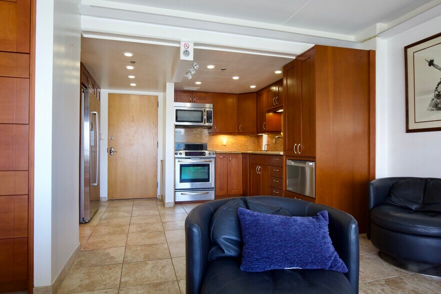 Building Photo - 1777 Ala Moana Blvd