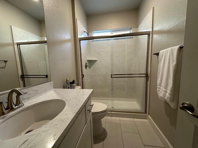Building Photo - 2720 Chuckwagon Ln