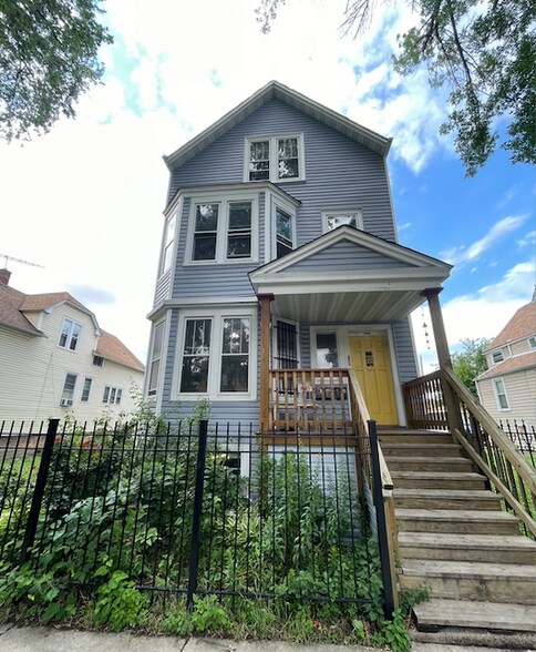 Primary Photo - 1846 N Kildare Ave