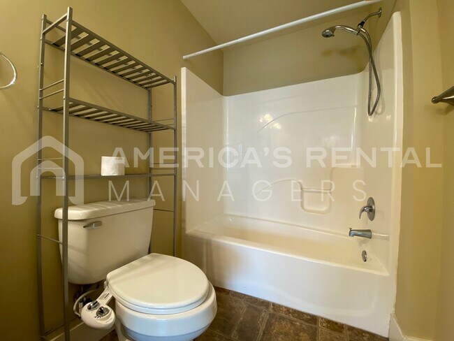 Building Photo - Home for rent in Montgomery!!! Available to View Now!!!