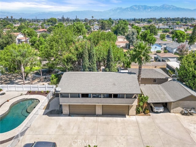 Primary Photo - 12596 Ross Ave