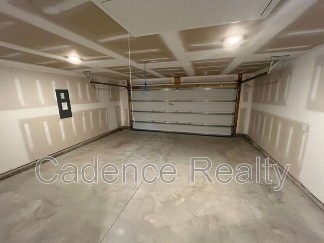 Building Photo - 1167 King Eider Wy