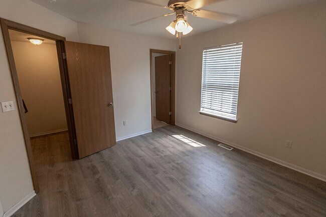 Building Photo - 1621 Citadel Dr