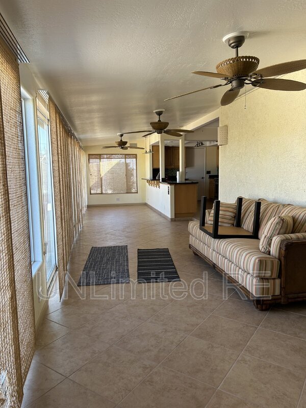 Building Photo - 2805 Cisco Dr N