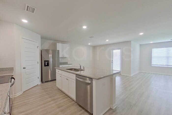 Building Photo - 127 Swallowtail Ln