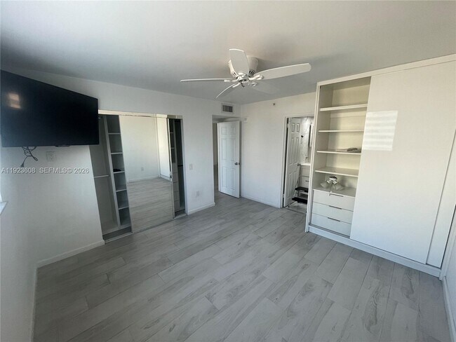 Building Photo - 6969 Collins Ave