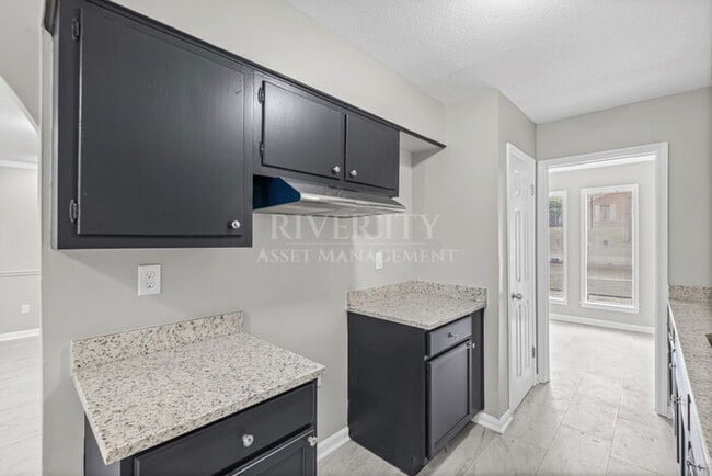 Building Photo - A Whitehaven Gem!!! Section 8 Welcomed !!!!!!!