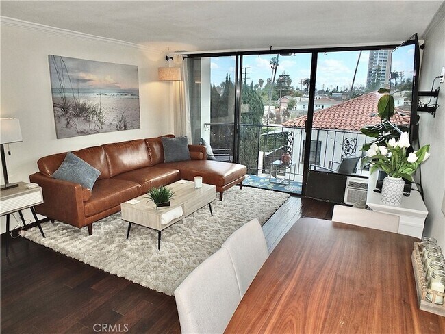 Building Photo - 2601 E Ocean Blvd