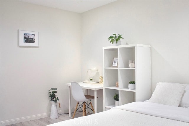 Building Photo - 2052 S June Pl