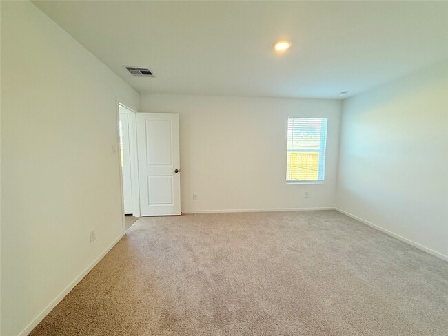 Building Photo - 17941 Valle Cupa Ln